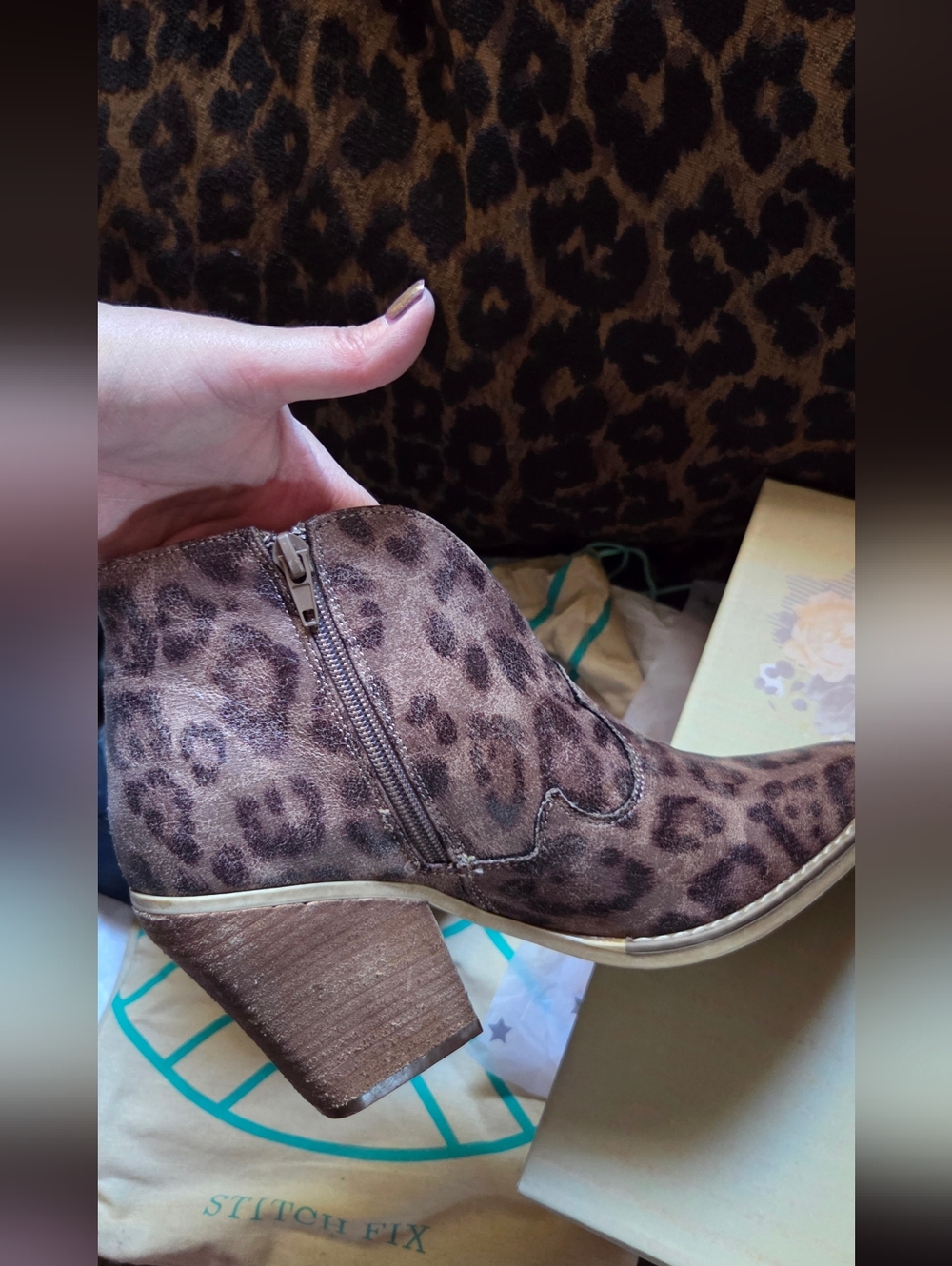 Leopard Print Women's Ankle Booties - Brown- Very G size 8 - Picture 2 of 5